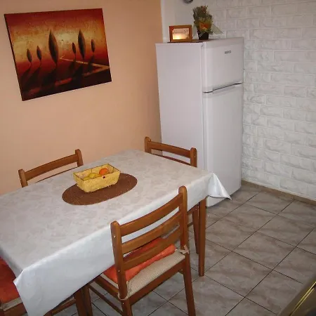 With Parking Spaces - 20761 Apartment *